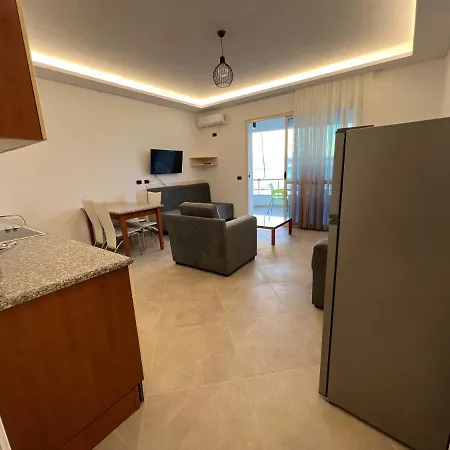 Nea's * Durrës